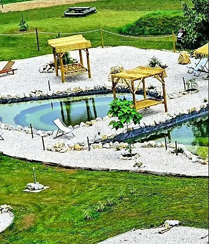 Kamp alanı Glamping Alp Hut In Garden Park Radovljica