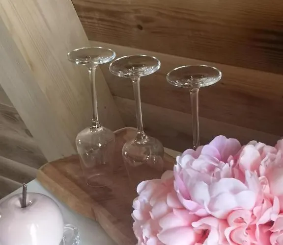 Glamping Alp Hut In Garden Park Kamp alanı Radovljica