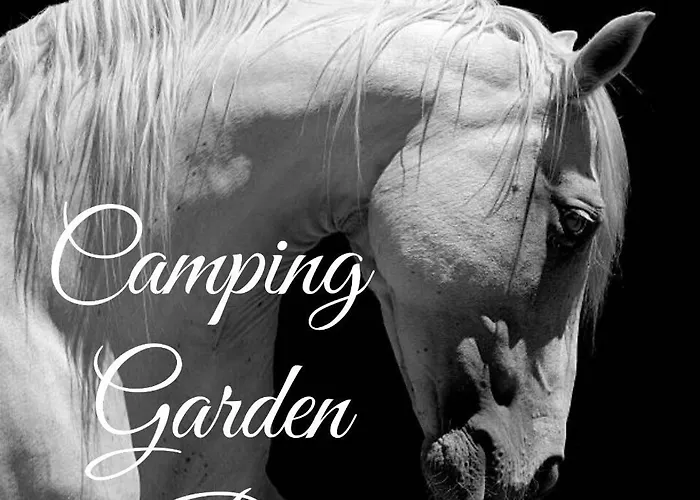 Glamping Alp Hut In Garden Park * 라도블리차